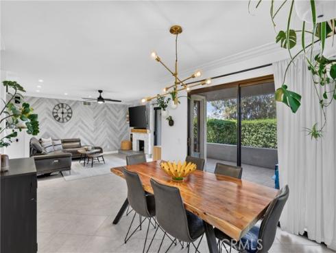 27871 Esporlas , Mission Viejo, CA