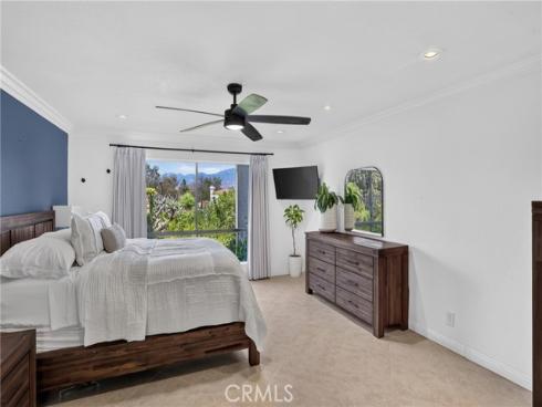 27871 Esporlas , Mission Viejo, CA