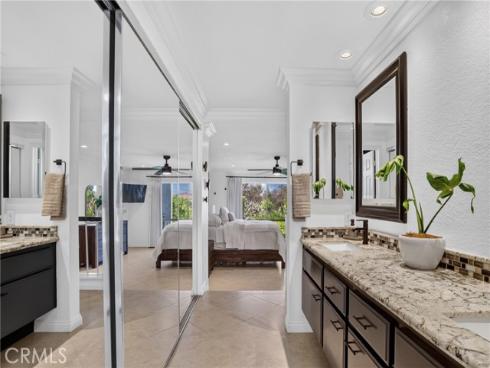 27871 Esporlas , Mission Viejo, CA