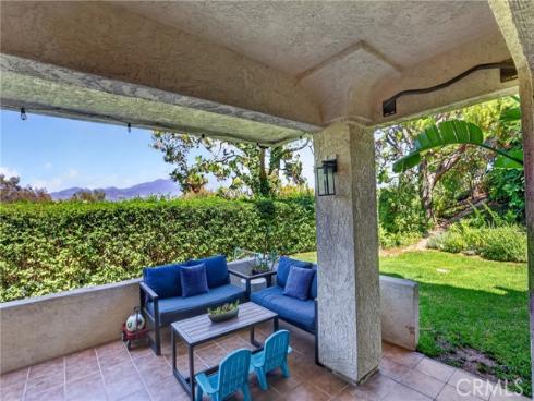 27871 Esporlas , Mission Viejo, CA