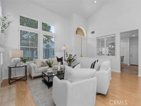 21285 Mazatlan , Mission Viejo, CA