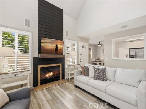 27841 Persimmon 44 , Mission Viejo, CA