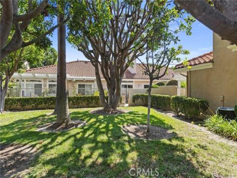 28927 Paseo Caravella , Mission Viejo, CA