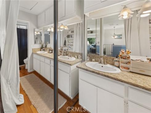 23345 La Crescenta , Mission Viejo, CA