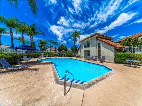 23345 La Crescenta , Mission Viejo, CA