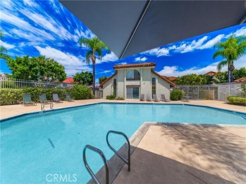 23345 La Crescenta , Mission Viejo, CA
