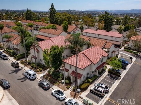23345 La Crescenta , Mission Viejo, CA