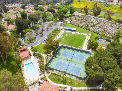 27826 Torroba , Mission Viejo, CA