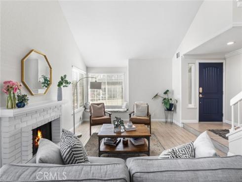 27621 Carballo , Mission Viejo, CA