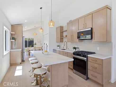 27332 Las Nieves , Mission Viejo, CA