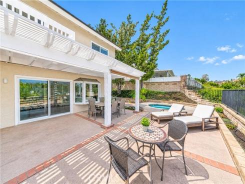 23472 Via Chiripa , Mission Viejo, CA