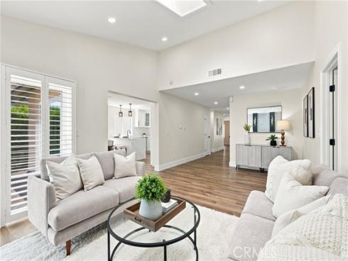 27754 Via Rodrigo , Mission Viejo, CA