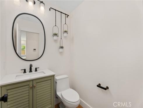 252 Knoll Lake , Mission Viejo, CA