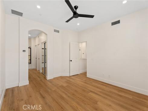 252 Knoll Lake , Mission Viejo, CA