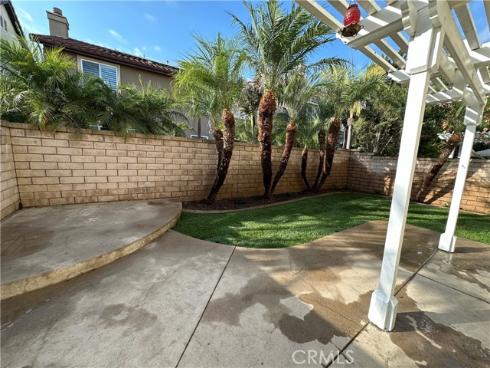 252 Knoll Lake , Mission Viejo, CA