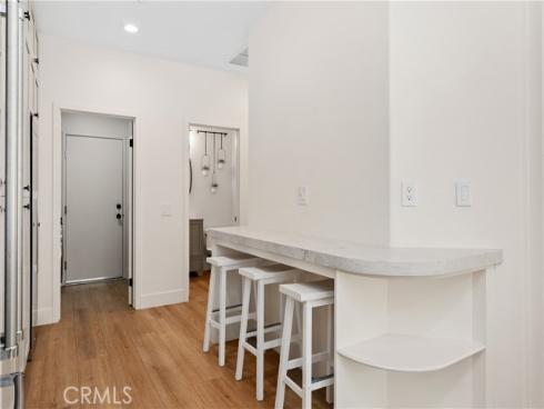 252 Knoll Lake , Mission Viejo, CA