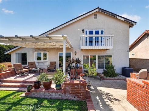 22852 Buendia , Mission Viejo, CA