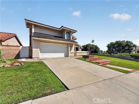 22852 Buendia , Mission Viejo, CA