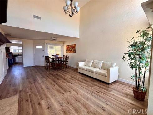 27886 Violet , Mission Viejo, CA