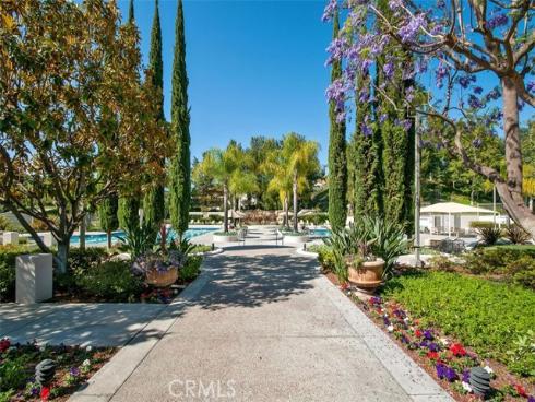 22385 Pineglen , Mission Viejo, CA