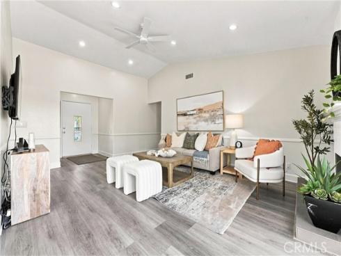 22651 La Vina , Mission Viejo, CA