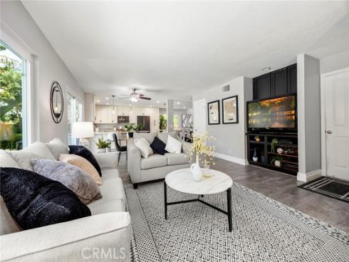 24843 Via Santa Cruz , Mission Viejo, CA
