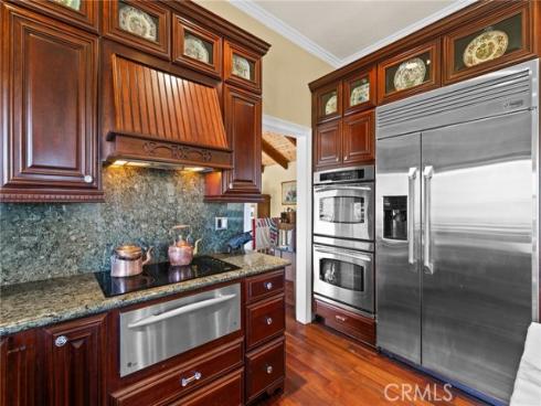 28061  Modjeska Grade  , Modjeska Canyon, CA