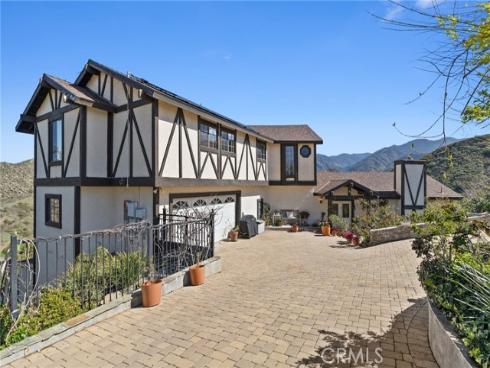 28061  Modjeska Grade  , Modjeska Canyon, CA