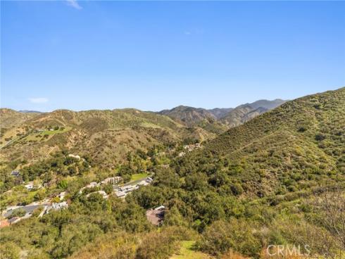 28061  Modjeska Grade  , Modjeska Canyon, CA