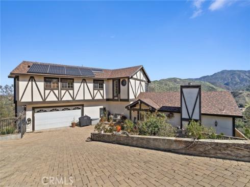 28061  Modjeska Grade  , Modjeska Canyon, CA