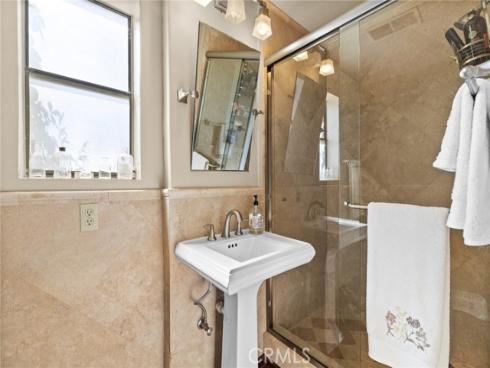 28061  Modjeska Grade  , Modjeska Canyon, CA