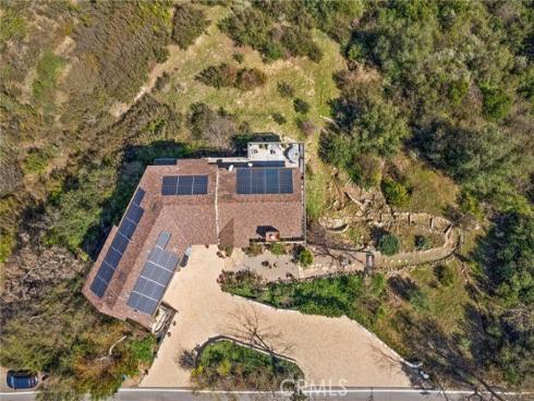 28061  Modjeska Grade  , Modjeska Canyon, CA