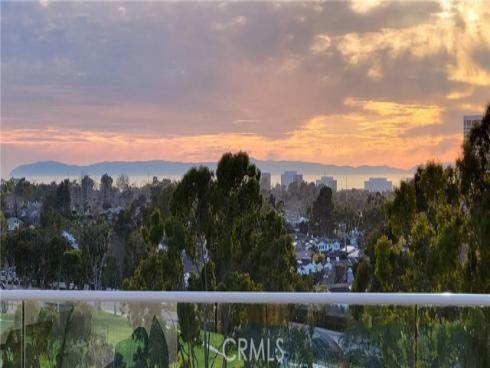 17 Monaco , Newport Beach, CA