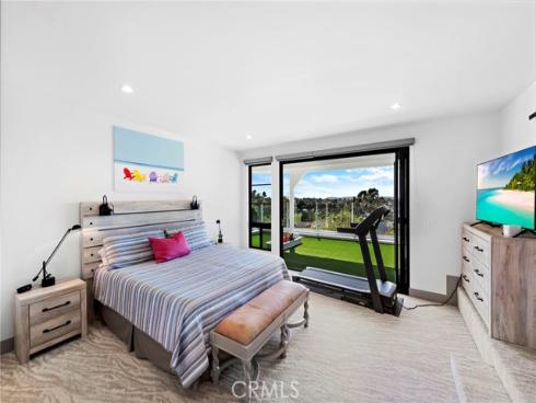 17 Monaco , Newport Beach, CA