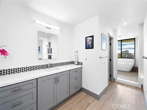 17 Monaco , Newport Beach, CA