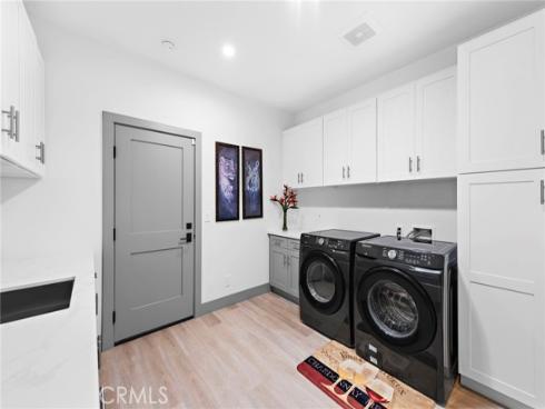 17 Monaco , Newport Beach, CA