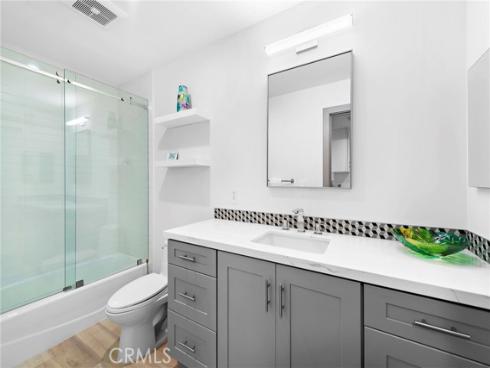 17 Monaco , Newport Beach, CA