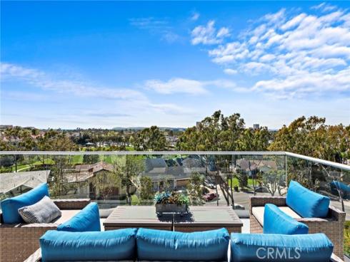 17 Monaco , Newport Beach, CA