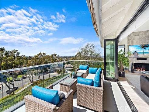 17 Monaco , Newport Beach, CA