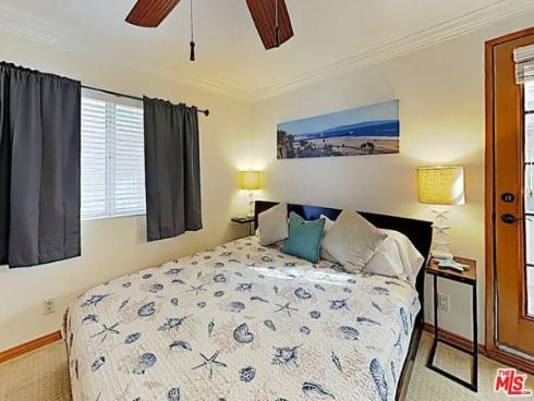 613 E Balboa A Boulevard, Newport Beach, CA