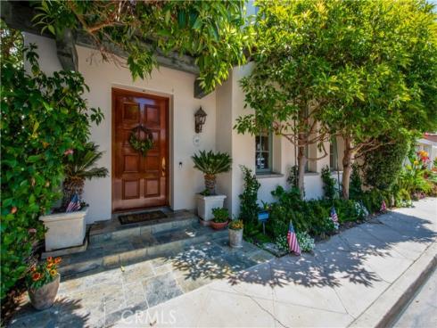 126 Via Koron , Newport Beach, CA