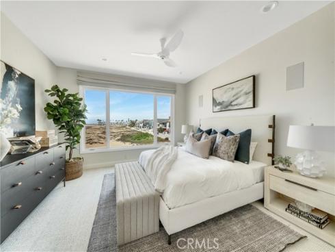 1319 E Balboa Blvd C Boulevard, Newport Beach, CA