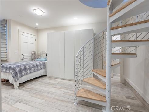 417 E Balboa Boulevard, Newport Beach, CA