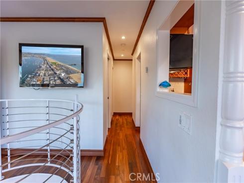 417 E Balboa Boulevard, Newport Beach, CA