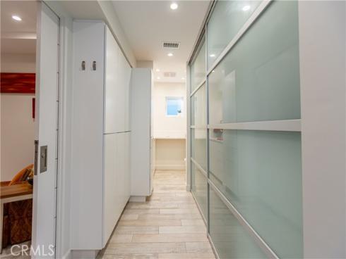 417 E Balboa Boulevard, Newport Beach, CA