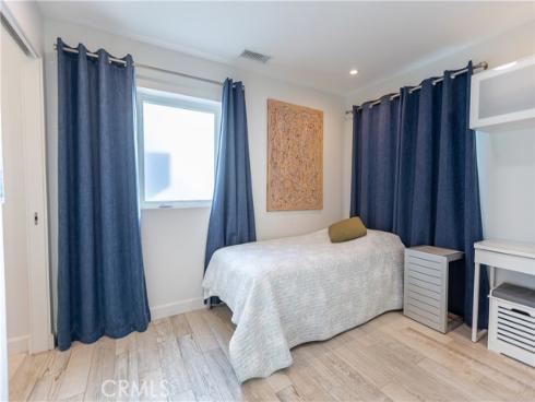 417 E Balboa Boulevard, Newport Beach, CA