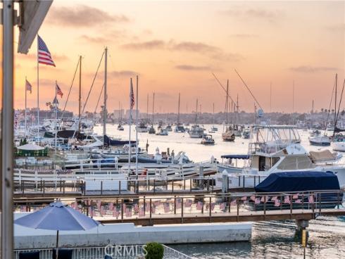 1204 E Balboa   Boulevard, Newport Beach, CA