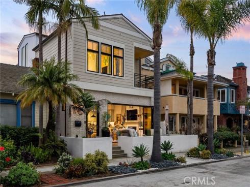 115 E Bay Avenue, Newport Beach, CA