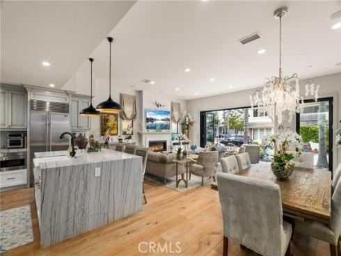 115 E Bay Avenue, Newport Beach, CA