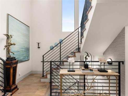 115 E Bay Avenue, Newport Beach, CA